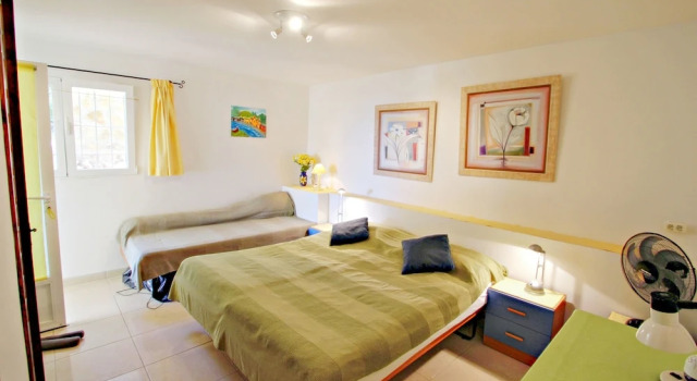 Los Llanos - sea view villa with private pool in Benissa