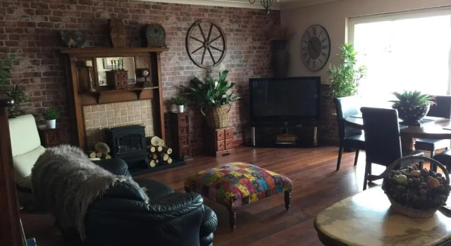 Lakeland Guest House