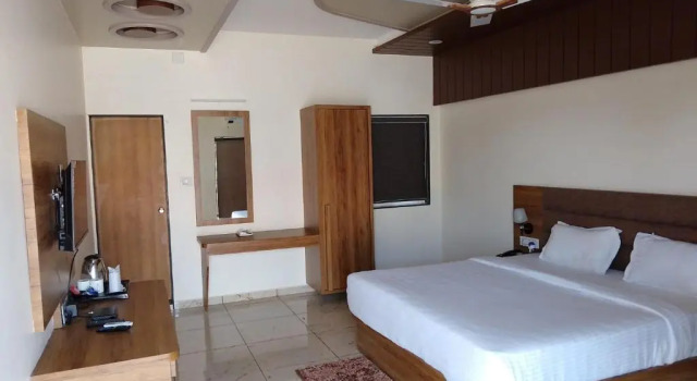 Номер Deluxe Flamingo Club and Resort Una 3 Km Away from Diu Check Post