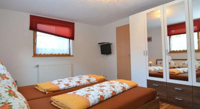 Gemütliche Ferienwohnung, Lechbruck, Book Hotel Lechbruck 