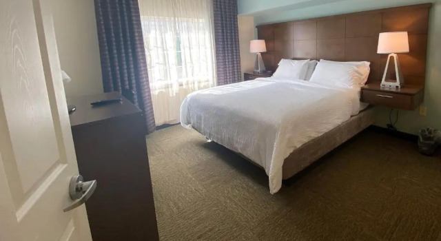 Люкс с 2 комнатами Staybridge Suites Great Falls by IHG