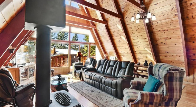 Beautiful Mountain Getaway