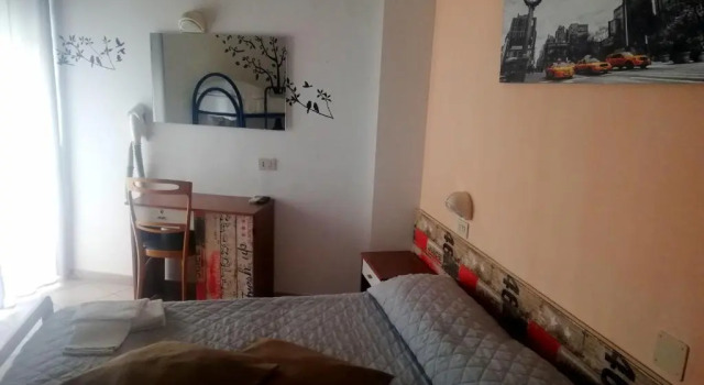 Трёхместный номер Standard Hotel Galles Rimini