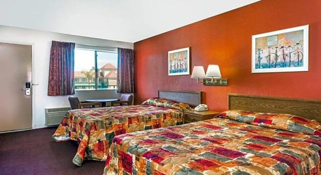 Номер Standard Superior Suites Phoenix Mesa