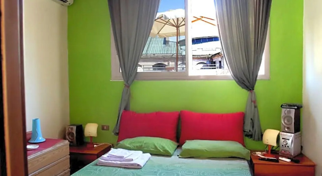 Bed & Breakfast Sweet Politeama, Забронировать Отель Отели Палермо с парковкой, рядом с San Francesco D'Assisi Basilica - Palermo, Парковка