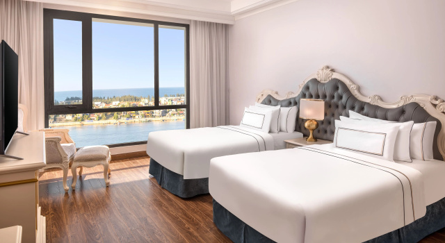 Номер Deluxe Meliá Vinpearl Quang Binh