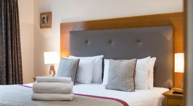 Апартаменты Fountain Court Apartments - Harris