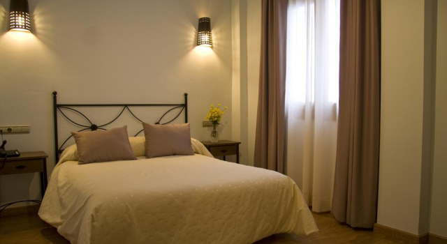 Estrella de las Nieves, Prenota Hotel Pampaneira La Alpujarra