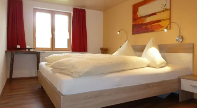 Ferienhaus Schwendehof, Book Apartment Hotels in Vorarlberg with Parking, Parking