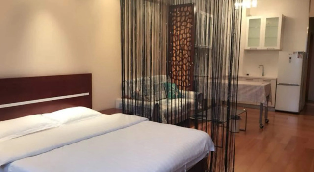 Apple Hotel