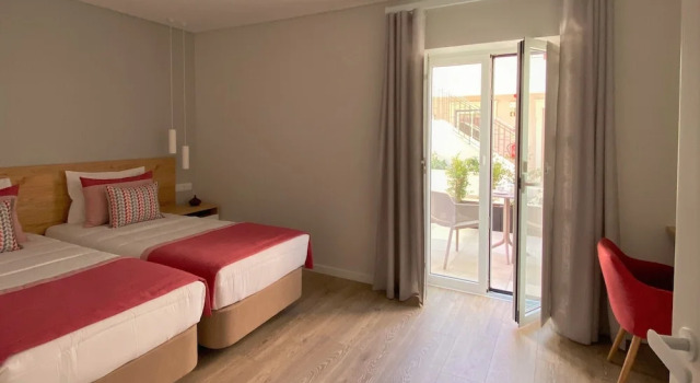 Номер Executive Cardeal Suites & Apartments