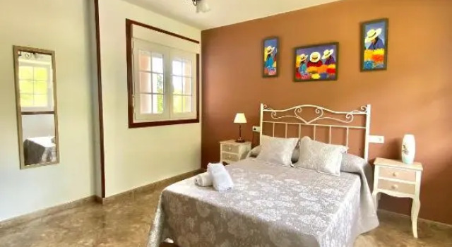 Casa SobreMonte, Book Hotel Muxia 