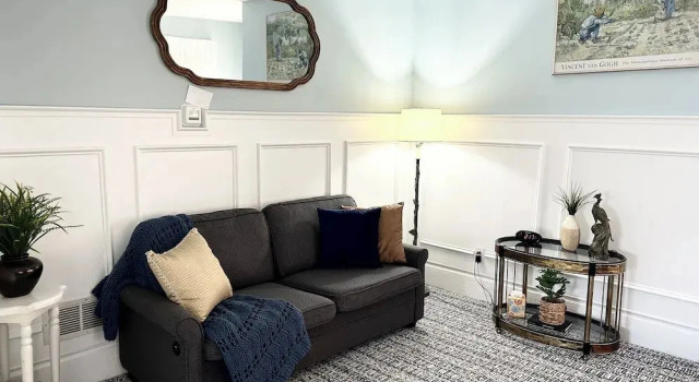 Трёхместный люкс Deluxe 50 Lincoln Short North Bed & Breakfast