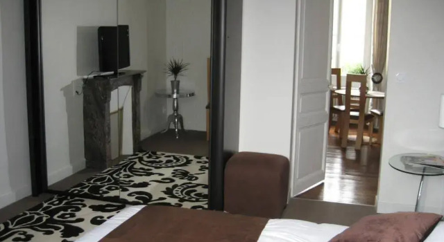 Suit'Home Hanneloup, Rezerwuj Apartament Angers 