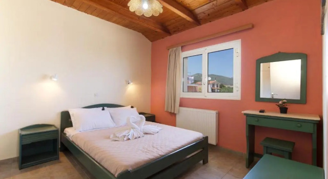 Апартаменты Theodora Studios & Apartments