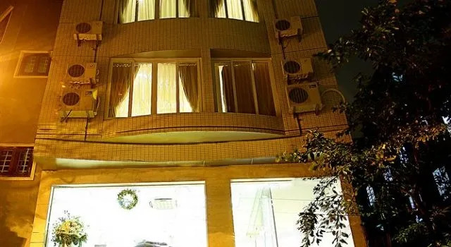 Lavish Centre Hotel, Reservar Hotel Dong Da Hanói