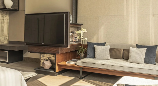 Двухместный номер Premier с балконом Four Seasons Hotel Bangkok at Chao Phraya River