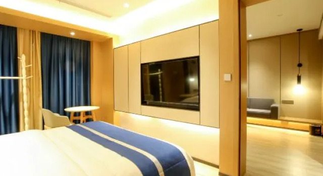 Люкс Deluxe Wanfeng Hotel