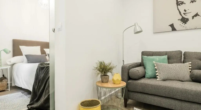 BNBHolder Cosy MALASAÑA, Забронировать Отель Шамбери Мадрид, рядом с Дом-музей Лопе де Вега