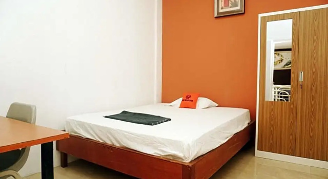 Номер Standard KoolKost near University of Surabaya