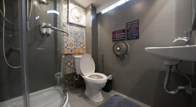 Двухместная студия 4SHARE Hostel