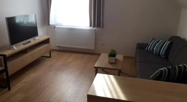 Vila Vivenot, Забронировать Отель Отели Оломоуцкий края с парковкой, Парковка