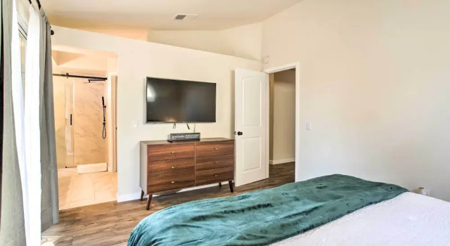 2 Mi to Coachella Indio Getaway with Outdoor Oasis, Reserva ahora Casa o chalet Coachella California