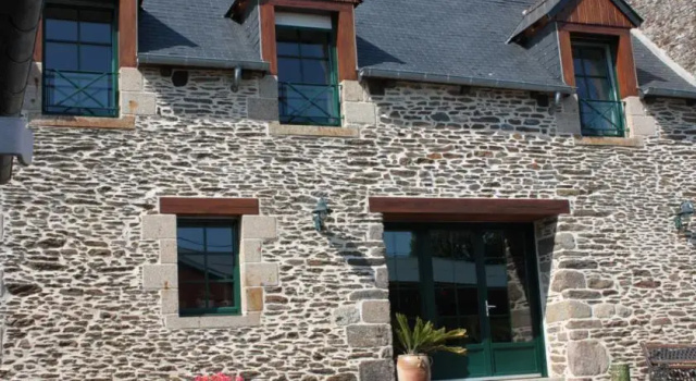 Le Petit Porcon, Rezerwuj Hotel  