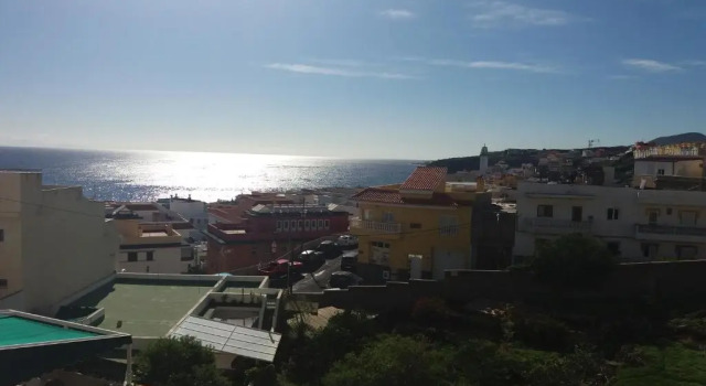 Апартаменты Tenerife Holiday Home