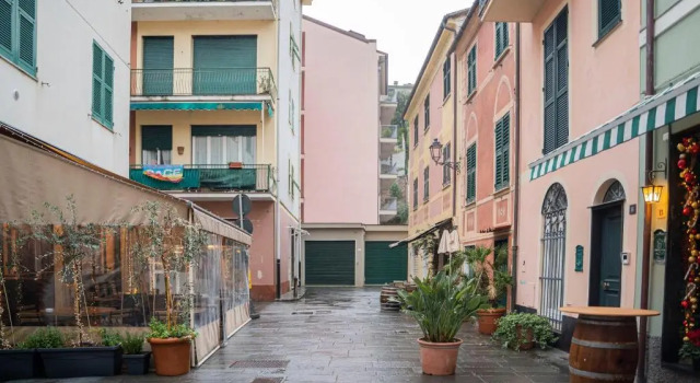 096 - Casa al Borgo Cavi di Lavagna, 150 metri dal mare