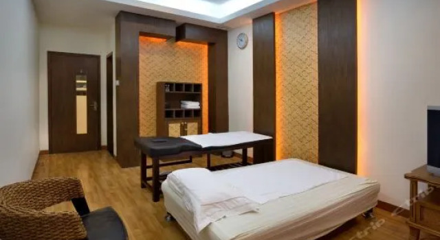 佛山高明富湾湖酒店, Prenota Hotel Foshan Foshan Area