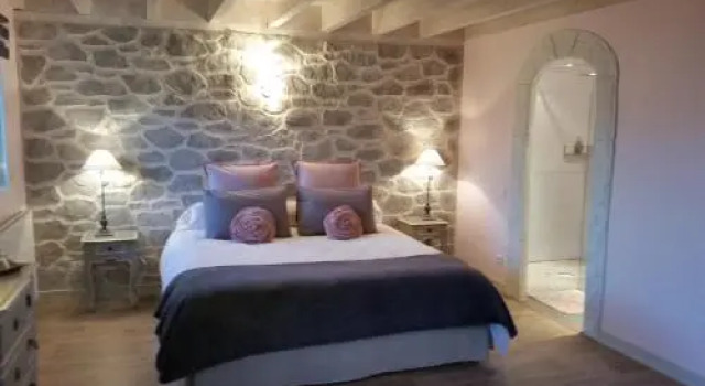 La Maison sur les Nuages, Забронировать Отель Saint-Christophe 