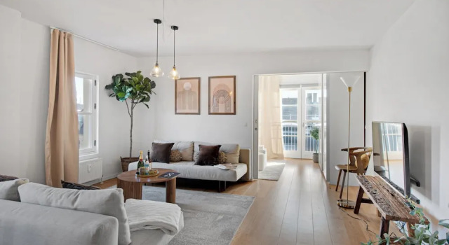 Haven - Popular 2-bdr Apt in Central Copenhagen, Забронировать Апартаменты/квартира Кристиансхавн Копенгаген, рядом с Марморкиркен (Мраморная церковь)