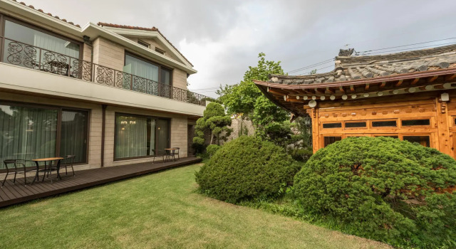 Bonum 1957 Hanok Stay And Hotel
