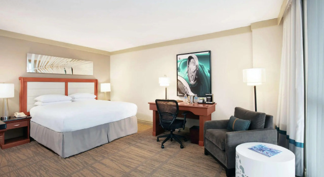 Двухместный номер Accessible DoubleTree by Hilton Hotel Miami Airport & Convention Center