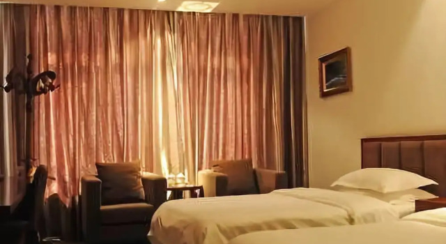 Starway Hotel, Rezerwuj Hotel Hotele 3-gwiazdkowe w Jilin, 3*