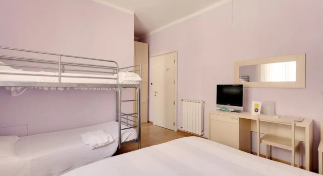 Четырёхместный номер Economy Hotel Il Nido