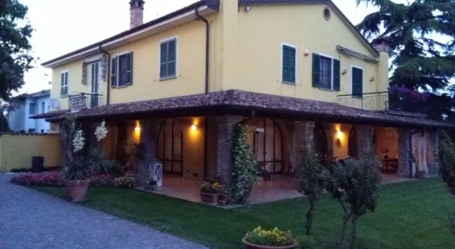 B&B Country House Crema, Book Hotel Crema Lombardiet