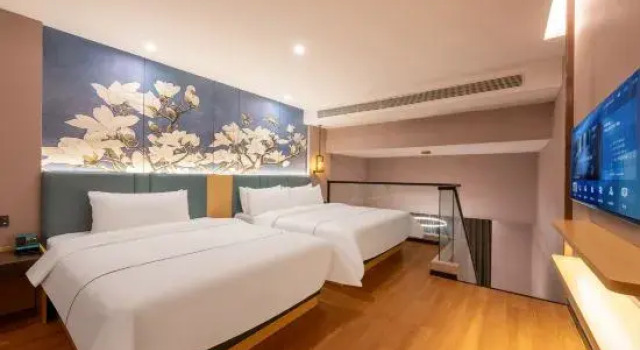 Люкс Deluxe Magnotel Hotel (Linzi Yuyanli Commercial Center)