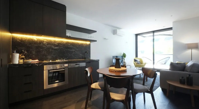 Апартаменты Executive c 1 комнатой с балконом Turnkey Accommodation-North Melbourne