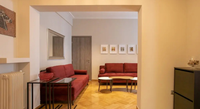Апартаменты Luxurious 5 bedroom-3 bathroom Apartment 2- Athens