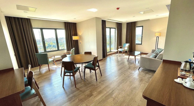 Люкс Grand Türkmen Riverside Hotel Adana