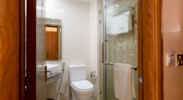 Номер Deluxe Saab Royale Hotel