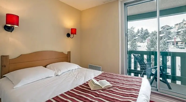 Апартаменты Standard с 2 комнатами Résidence Pierre & Vacances Pyrenees 2000 Le Séquoia