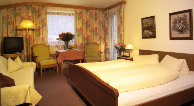Kern Pension, Prenota Hotel Radfeld 