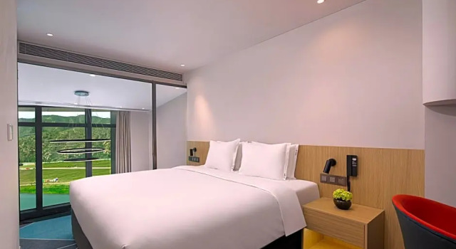 Двухместный люкс c 1 комнатой с видом на горы Holiday Inn Express Chongli by IHG