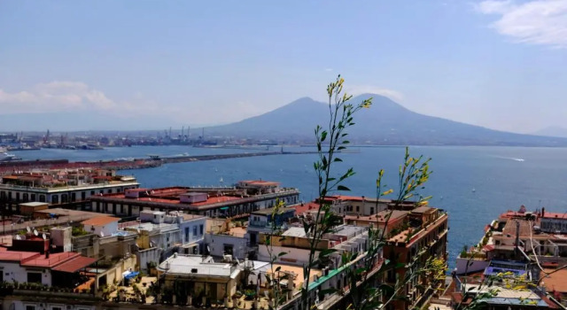 Трёхместный номер Comfort Spira Mirabilis Napoli