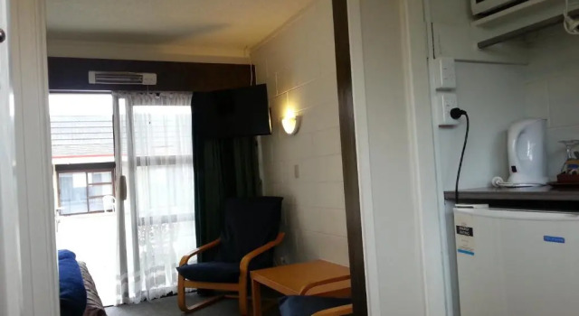 Двухместная студия Orana Motor Inn & Restaurant