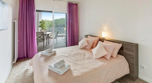 Luxurious T2 apartment, Olhos Dagua, Забронировать Апартаменты/квартира Апартаменты Ольюш-ди-Агуа, рядом с Пляж Ольюш-ди-Агуа, Апартаменты/квартира