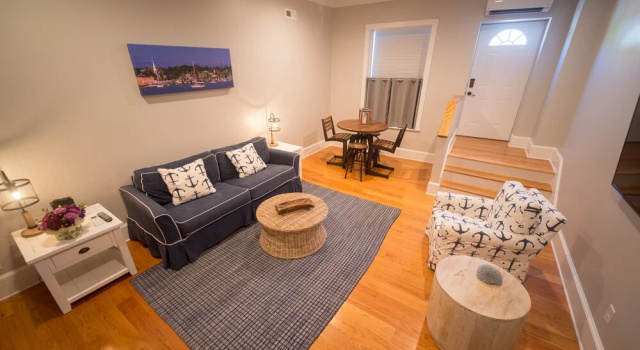 Апартаменты Luxury c 1 комнатой The Newport Lofts - 194 Thames Street